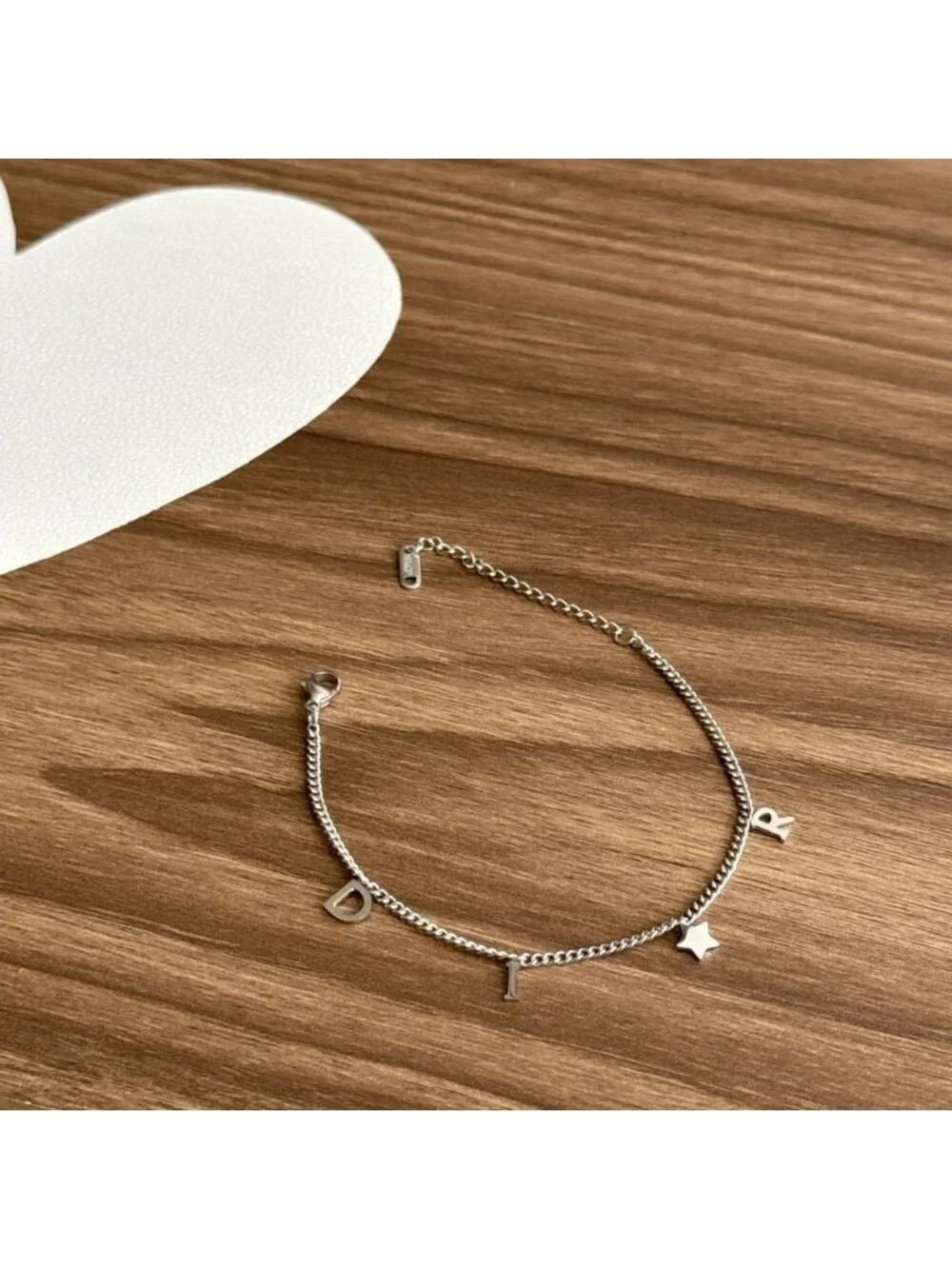 Dainty Star Bracelet Q30